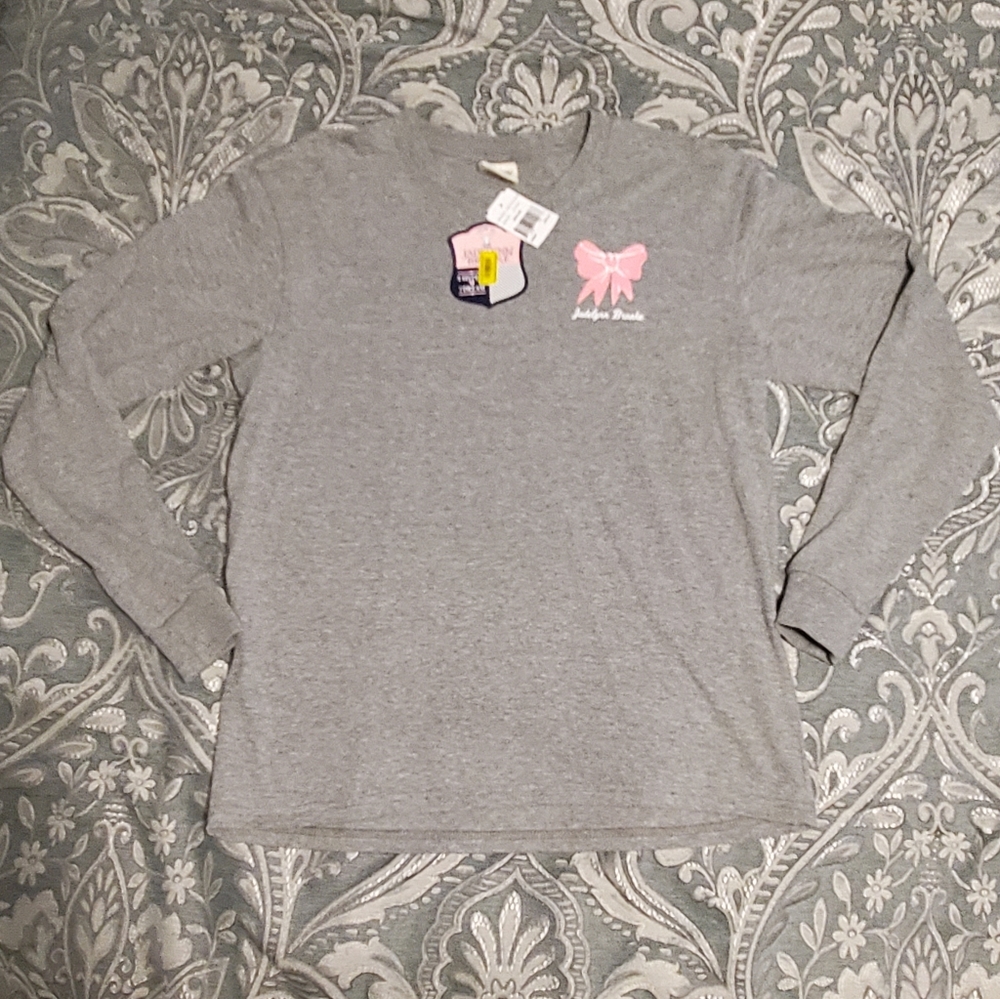 NWT Jadelyyn Brooke long sleeve tshirt